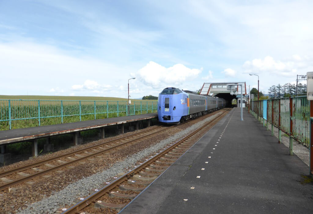 東追分駅の写真